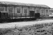 185318