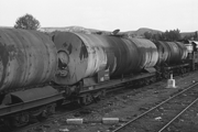 186015