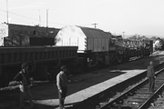 186029