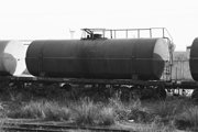 186133
