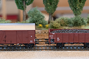 D1040490