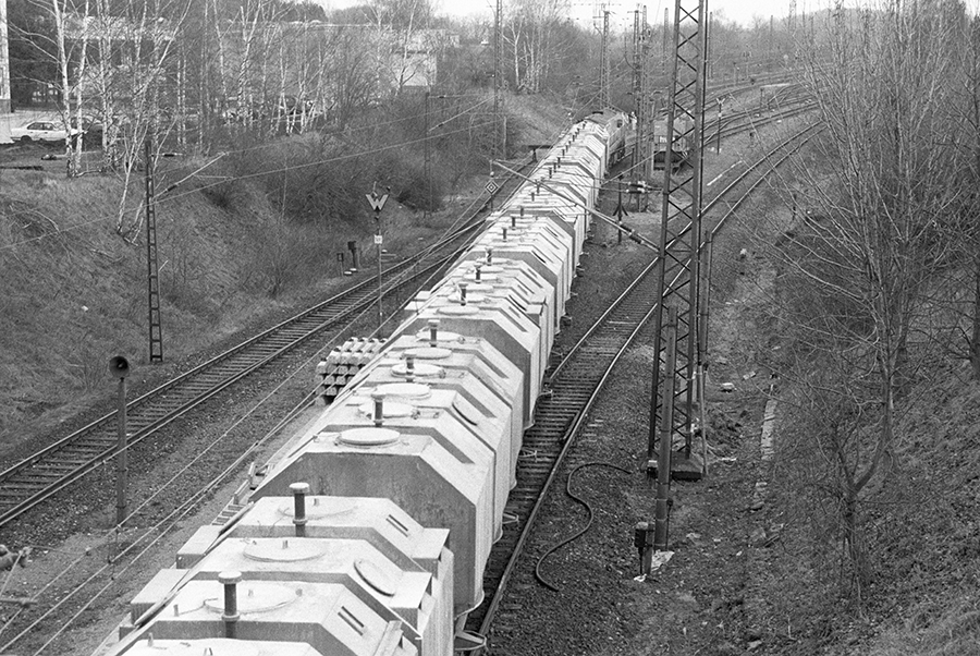 262821A