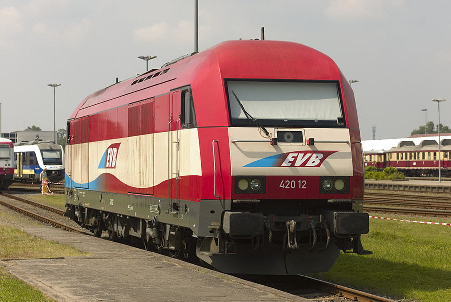 L9890343