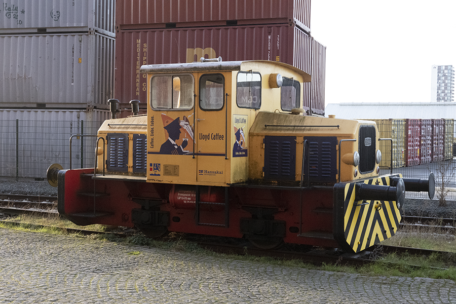 D1000401