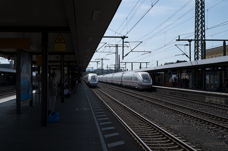 V0001001